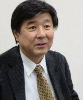 「計算力を落とさないためにも、毎日、短時間でも勉強しよう」と話す駿台予備学校の森茂樹講師＝銅崎順子撮影