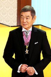 高倉健さん死去：文化勲章受章・高倉健さんから若者へ 「想い」重ねて