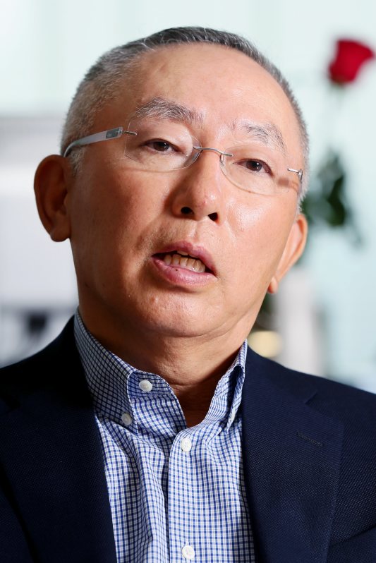 ユニクロ柳井社長(1)「売上高5兆円 道筋見えた」 | 経済