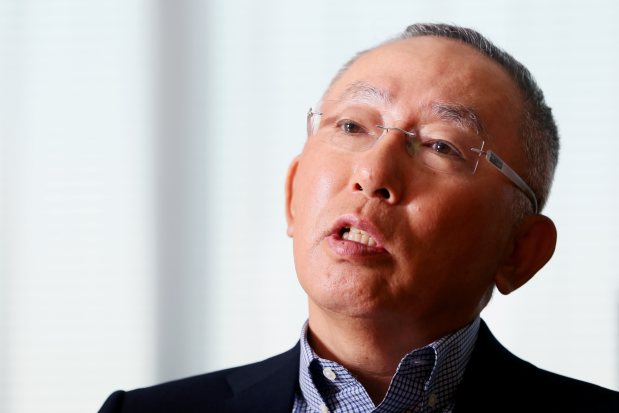 ユニクロ柳井社長(3)「ビジネスに『際』はない」 | 経済