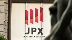 東京都中央区の東京証券取引所＝関口純撮影