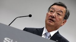 ２０１５年４〜６月期決算を発表する高橋興三シャープ社長＝東京都港区のシャープ東京支社で２０１５年７月３１日、山本晋撮影