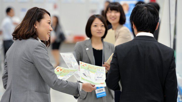 マイナビ合同会社説明会で=関口純撮影