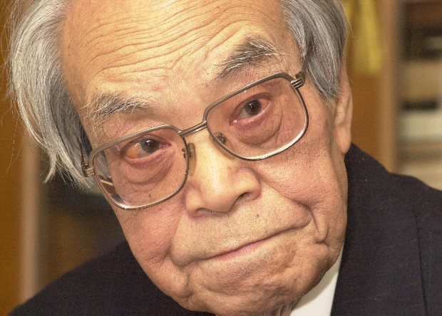 =2001年12月、懸尾公治撮影