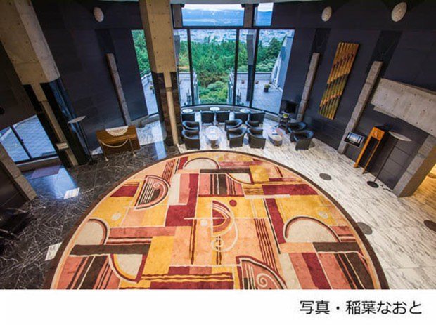 富士の絶景とフレンチ ララ御殿場ホテル リゾート 街の文化漂う 秘蔵の宿 稲葉なおと 毎日新聞 経済プレミア