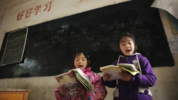中国・桂林の小学校で