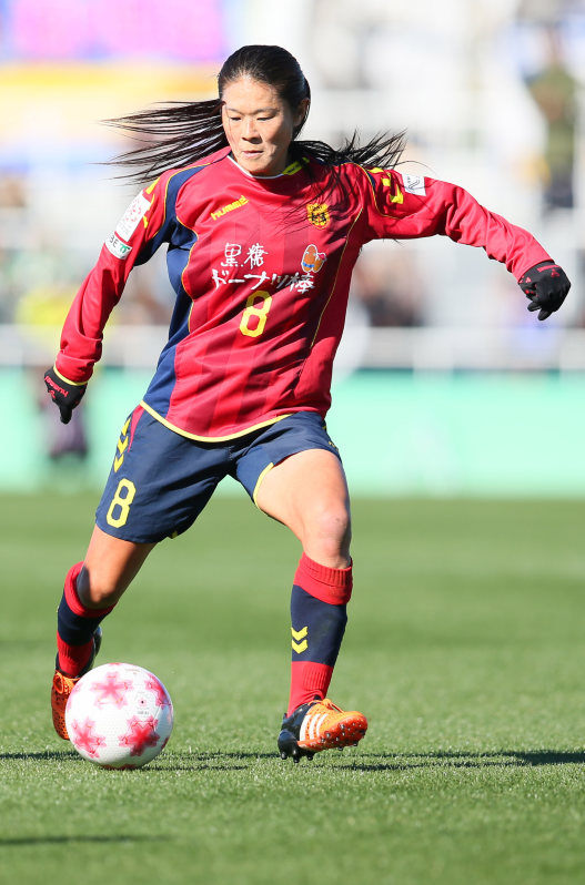 サッカー女子：澤先発INAC4強 準決勝でまた会える | 毎日新聞