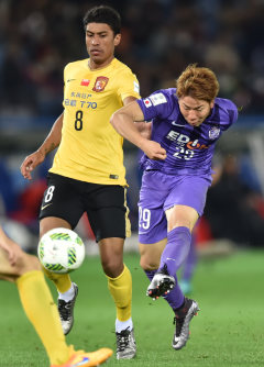 クラブW杯：サンフレッチェ広島vs広州恒大 [写真特集5/7] | 毎日新聞