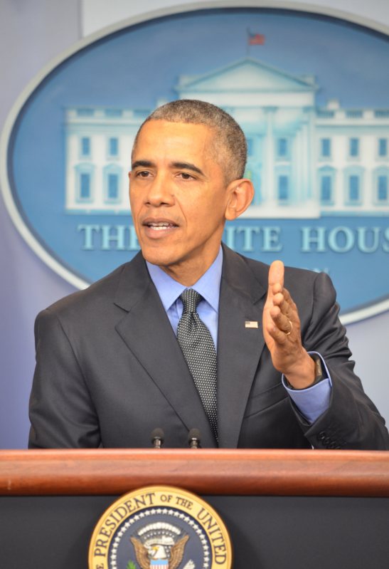 年内最後の記者会見で質問に答えるオバマ米大統領=ホワイトハウスで18日、西田進一郎撮影