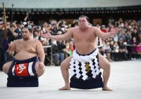 横綱土俵入り [写真特集1/5] | 毎日新聞