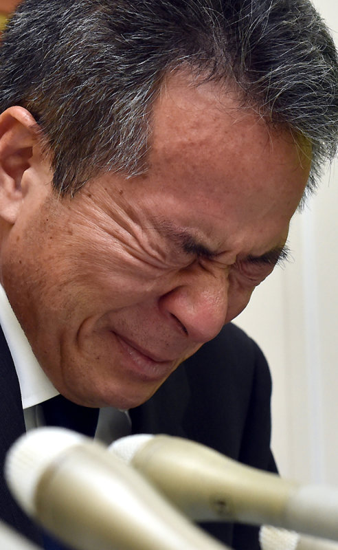 バス転落 東京発のスキー客ら１５人死亡 長野 軽井沢の碓氷バイパス 写真特集47 47 毎日新聞