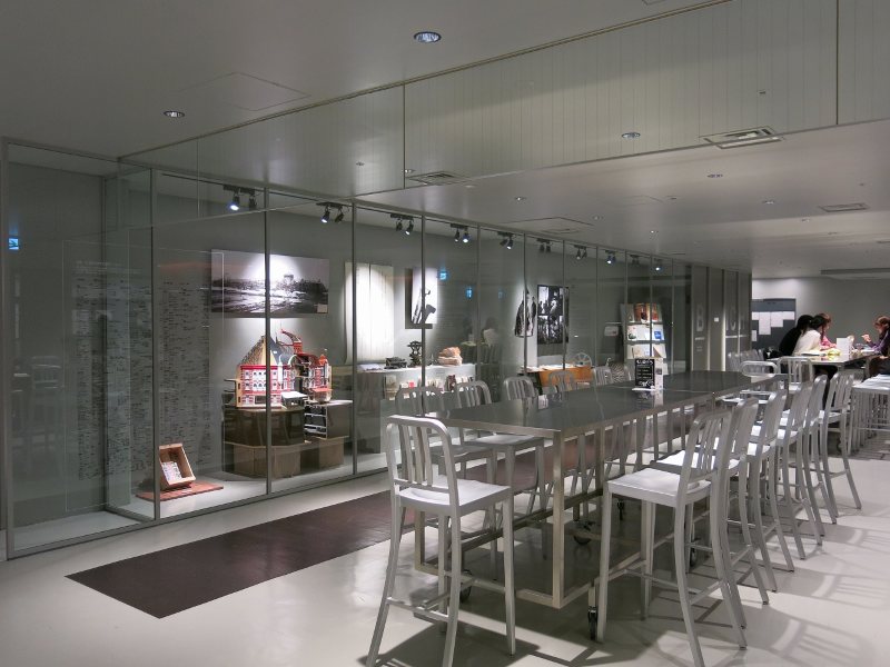 大学への道 工学院大学 ｊｒ新宿駅から 写真特集16 16 毎日新聞