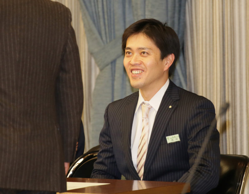 送料無料】現大阪府知事 前大阪市長 大阪維新の会 吉村洋文氏 直筆 志 額入り 日本維新の会 on X: 