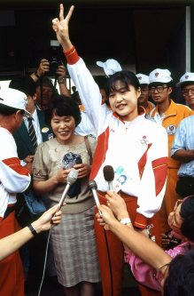 五輪ヒストリー：1988ソウル 驚異のバサロ 鈴木大地が金 [写真特集