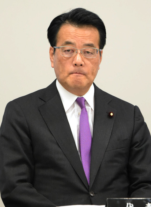 民主党の岡田克也代表=東京都千代田区の衆院第2議員会館で2016年2月24日午前11時9分、藤井太郎撮影