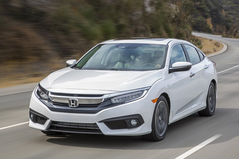 ホンダ シビック のセダン 国内復活へ 毎日新聞