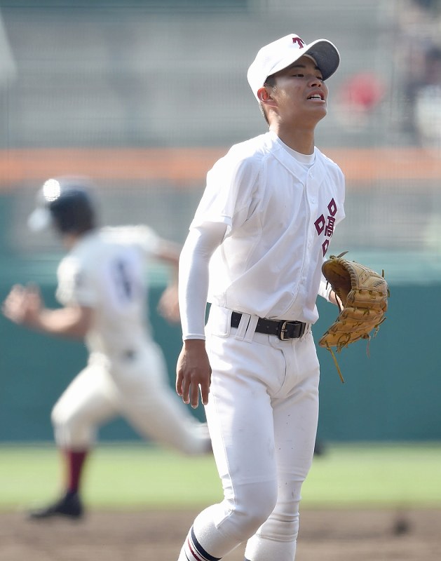 選抜高校野球：第4日第1試合 土佐（高知）対大阪桐蔭（大阪） [写真