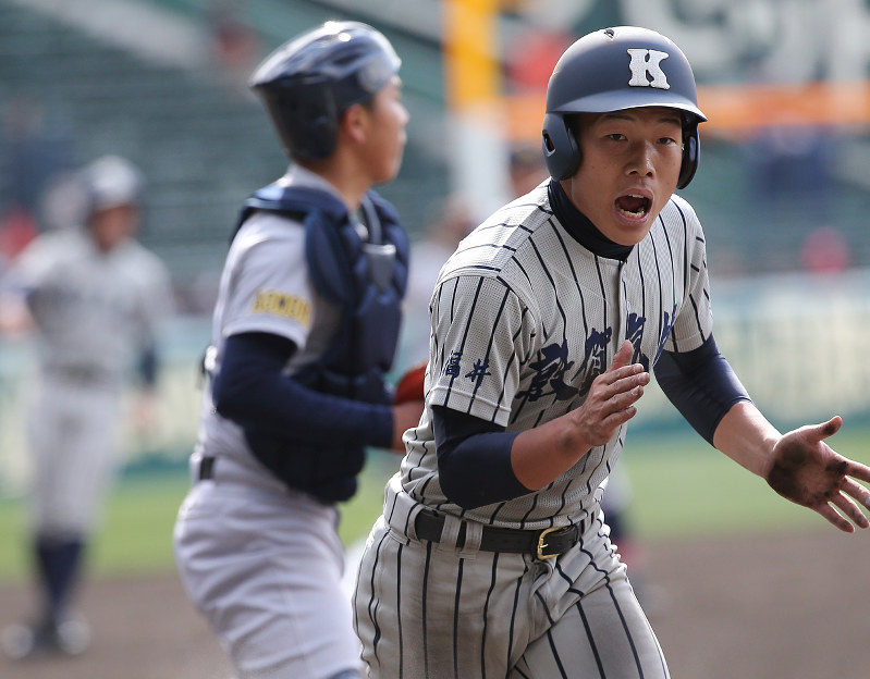 選抜高校野球：第6日第1試合 敦賀気比（福井）対青森山田（青森