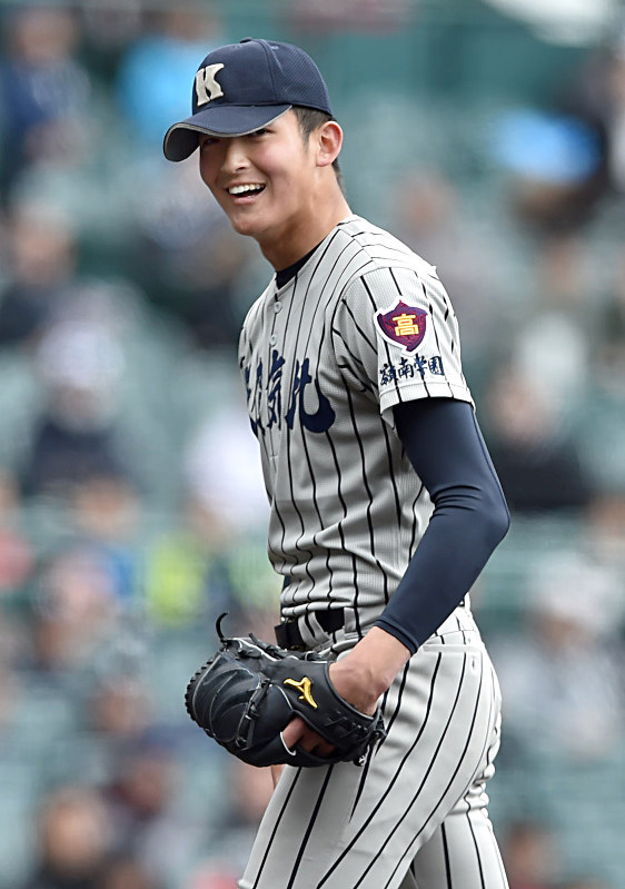 選抜高校野球：第6日第1試合 敦賀気比（福井）対青森山田（青森