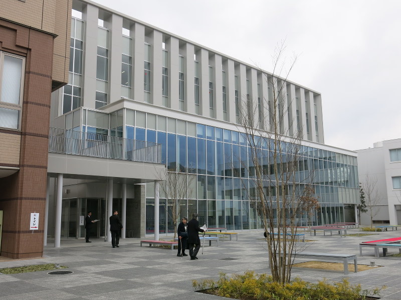 大学倶楽部・実践女子大:日野キャンパスに新しい校舎が完成 毎日新聞 大学倶楽部・実践女子大:日野キャンパスに新しい校舎が完成 毎日新聞