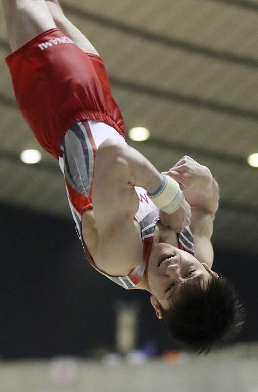 体操：内村航平、全日本9連覇 白井健三2位 [写真特集1/20] | 毎日新聞