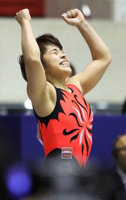 体操：内村航平、全日本9連覇 白井健三2位 [写真特集14/20] | 毎日新聞