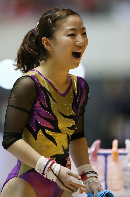 2015 体操NIPPON 内村航平 白井健三 直筆サインカード 体操：内村航平、全日本9連覇 白井健三2位 [写真特集9/20