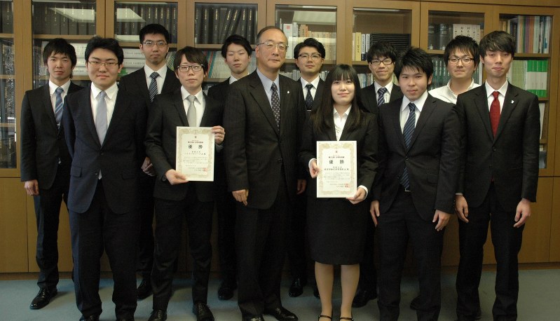 大学倶楽部 専修大 経済学検定試験大学対抗戦で３連覇 毎日新聞