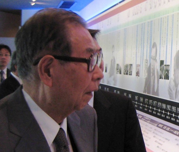 社外取締役がトップに引導を渡したセブン内紛の今後 セブン人事抗争の内幕 編集部 毎日新聞 経済プレミア