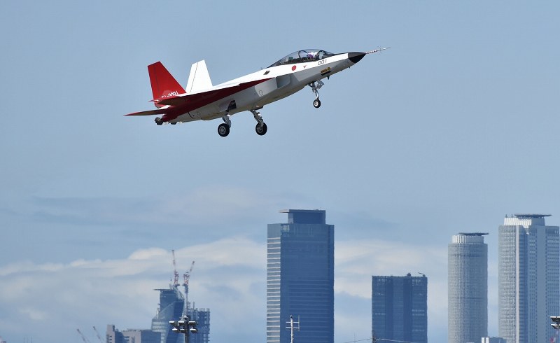 国産ステルス機：「X2」が試験飛行 [写真特集15/13] | 毎日新聞