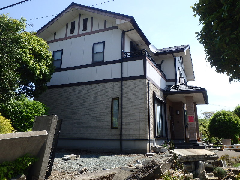 熊本地震 緩傾斜地で住宅被害集中 盛り土 地滑りか 毎日新聞