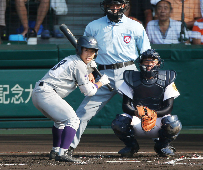 大学野球 カットマン 貢献 大学でも存在感 ファウルで粘った身長１５７センチ 日大 千葉翔太外野手 毎日新聞