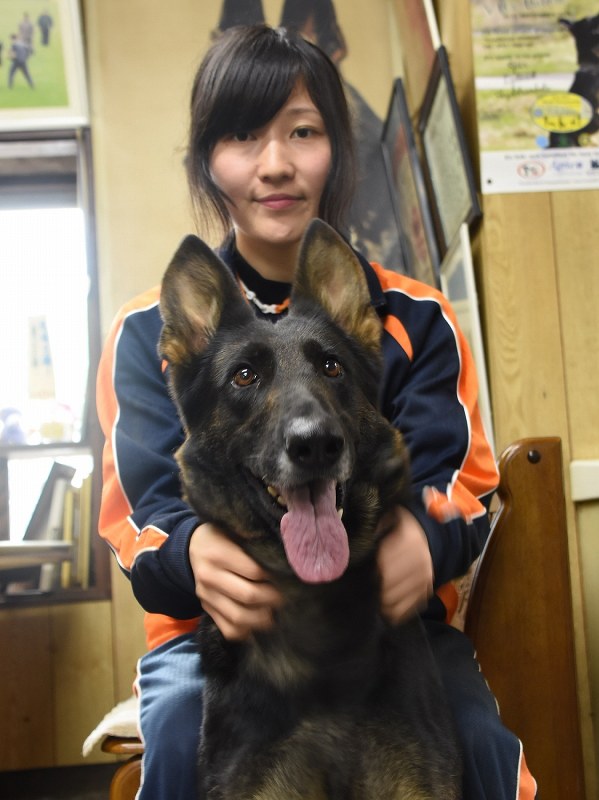 警察犬指導士：21歳女性が6月にデビュー 埼玉県警委嘱 [写真特集6/7] 毎日新聞