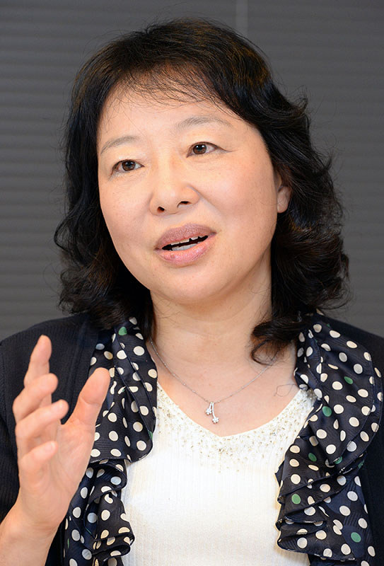 論点 関西の女性就業率低迷 毎日新聞