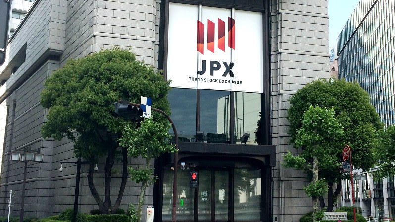 東京証券取引所=2015年5月3日撮影
