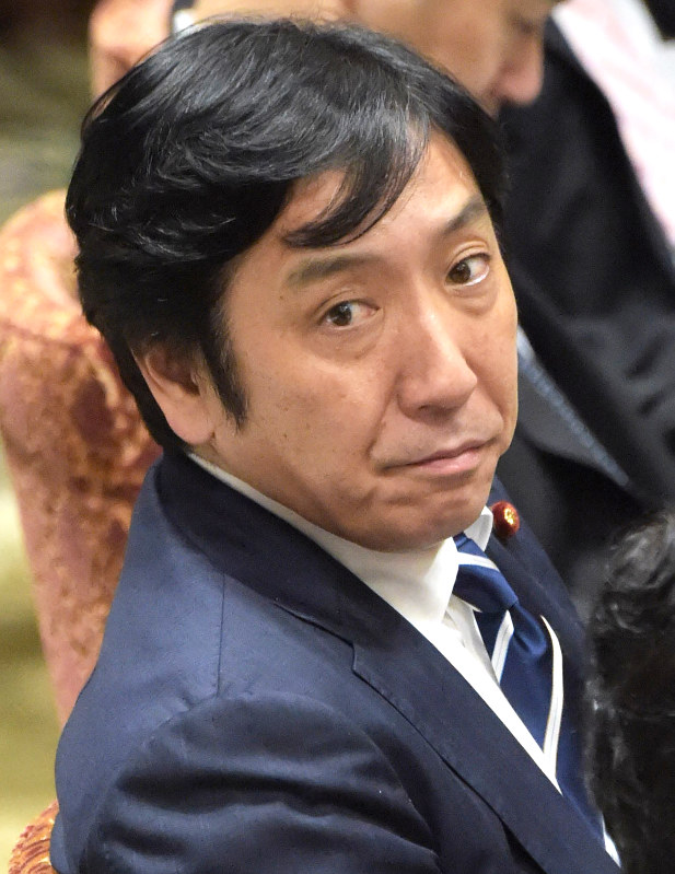 自民党の菅原一秀氏=藤井太郎撮影