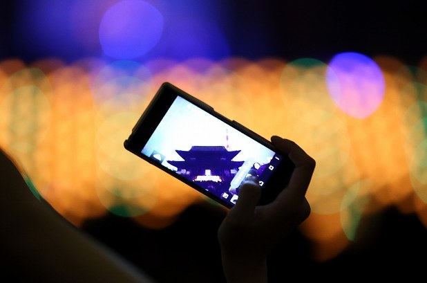 キャンドルナイト 揺らめくろうそくの光 東京 増上寺 写真特集5 6 毎日新聞