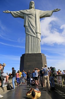 リオ２０１６ リオ五輪 見守るキリスト像 写真特集6 6 毎日新聞