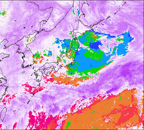 青〜緑〜オレンジ〜ピンクと大気中に含まれる水蒸気量が増え、前線の南側や南西側で水蒸気量が多い様子が分かる。紫は雲の部分=東京大、宇宙航空研究開発機構提供
