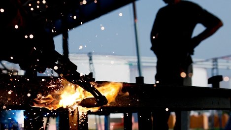 工場爆発事故 三菱マテリアル 書類送検へ １８人死傷 毎日新聞