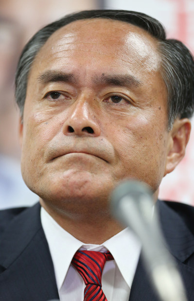社民党：吉田党首が辞意 参院選落選で引責 | 毎日新聞