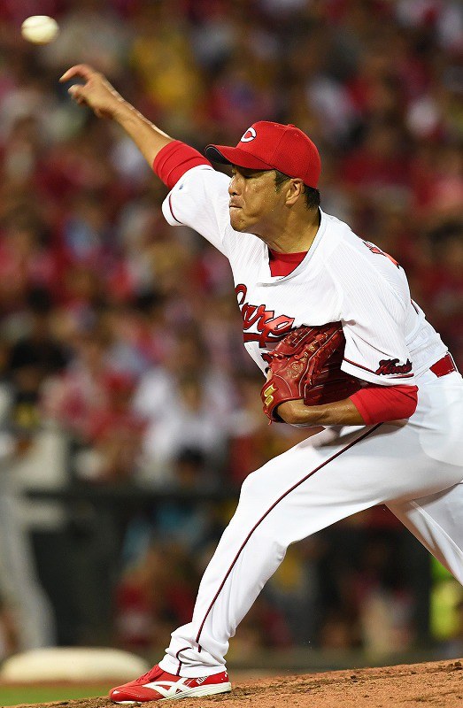 プロ野球：黒田、日米通算200勝 [写真特集5/12] | 毎日新聞