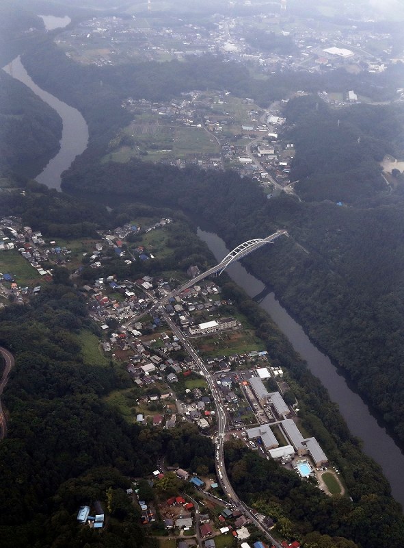 相模原殺傷：障害者施設で19人死亡 26歳男逮捕 [写真特集25/28] 毎日新聞
