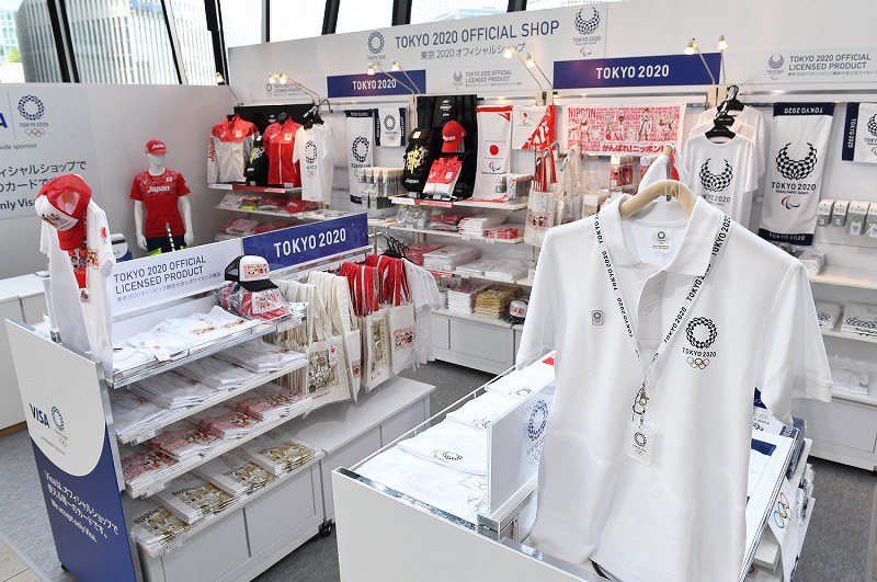 東京２０２０ オフィシャルショップ ２９日オープン 写真特集5 10 毎日新聞