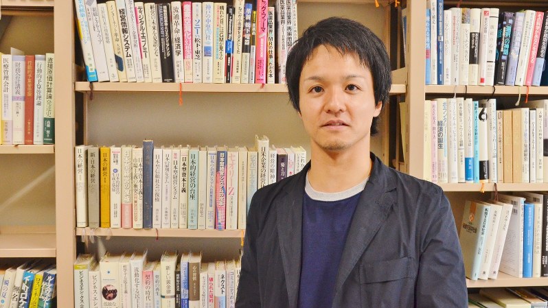 横浜国立大学大学院の服部泰宏准教授