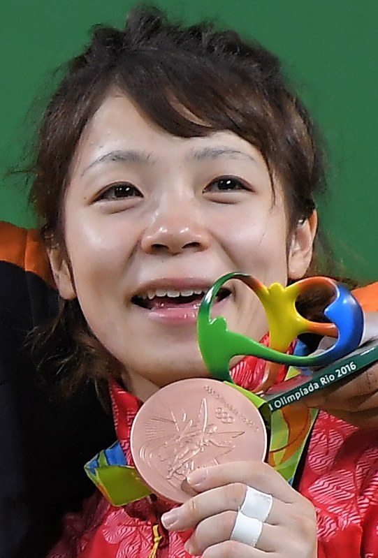 リオ五輪 重量挙げ女子48キロ級：三宅宏実が銅メダル [写真特集10/10