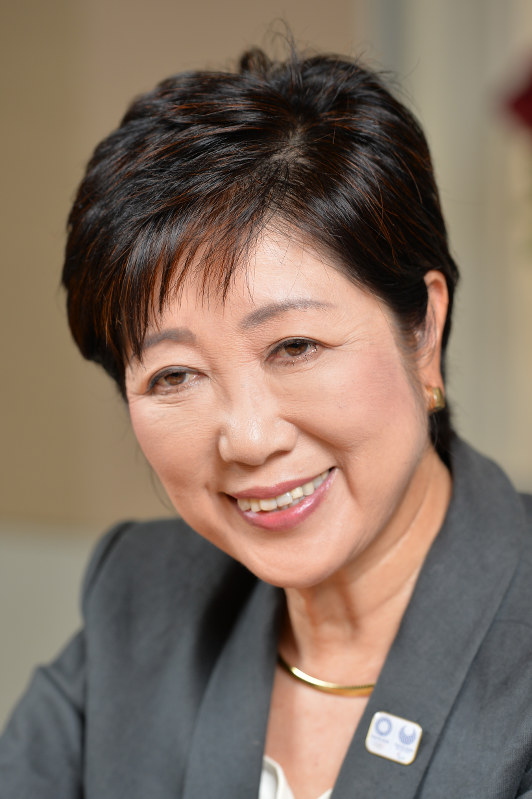 インタビューに答える小池百合子都知事=都庁で2016年8月9日午前10時53分、北山夏帆撮影