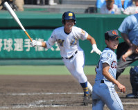 高校野球：第6日第1試合 聖光学院（福島）−クラーク記念国際