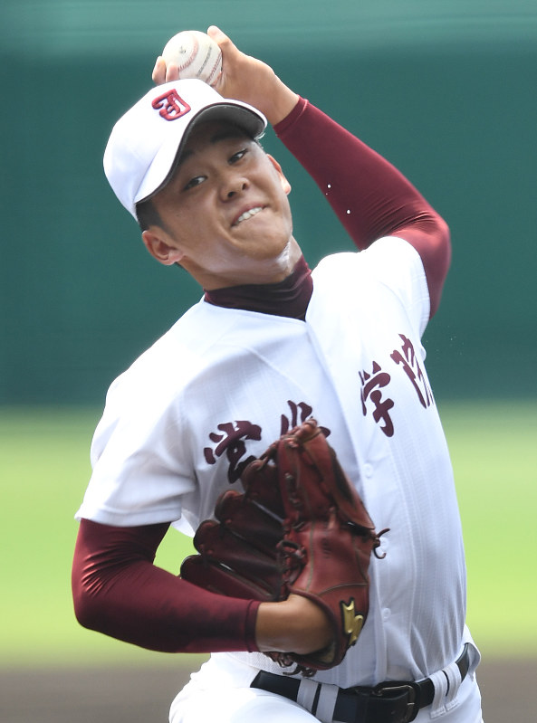 【常総学院−中京】常総学院の先発・鈴木昭=阪神甲子園球場で2016年8月14日、須賀川理撮影