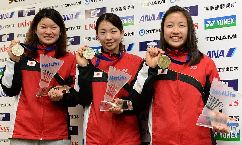 ヨネックス 日本代表モデル リオ五輪 高松ペア同デザイン レディースO